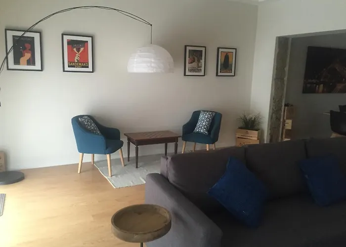 Porto Wine & Charm By Living Well