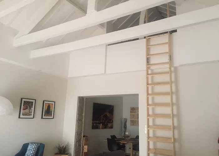 Porto Wine & Charm By Living Well